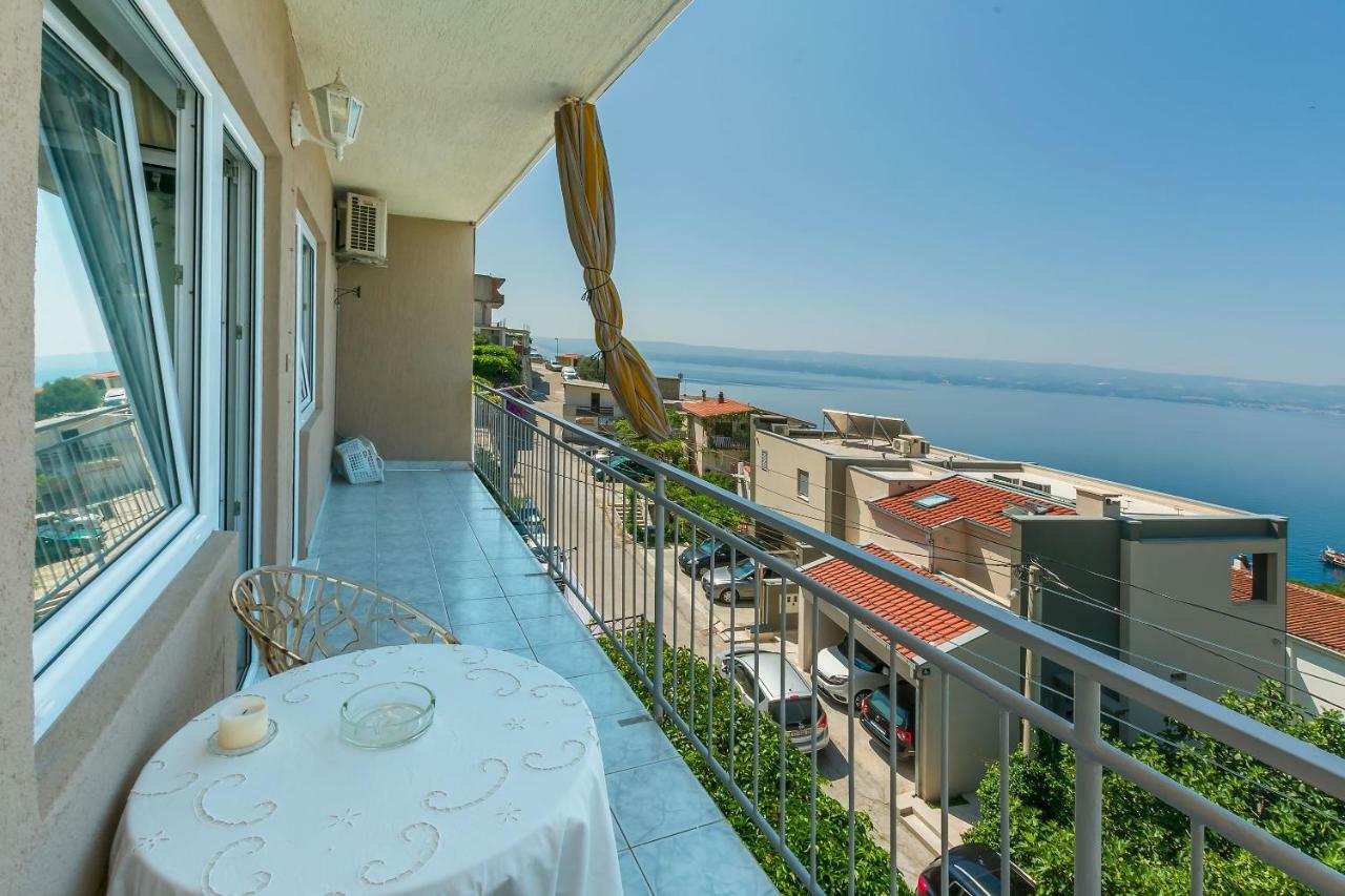 Apartment Marijana Оміш Екстер'єр фото